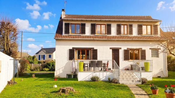 Offres de location Maison Montesson 78360